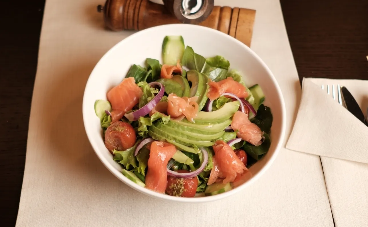 Somonlu Salata
